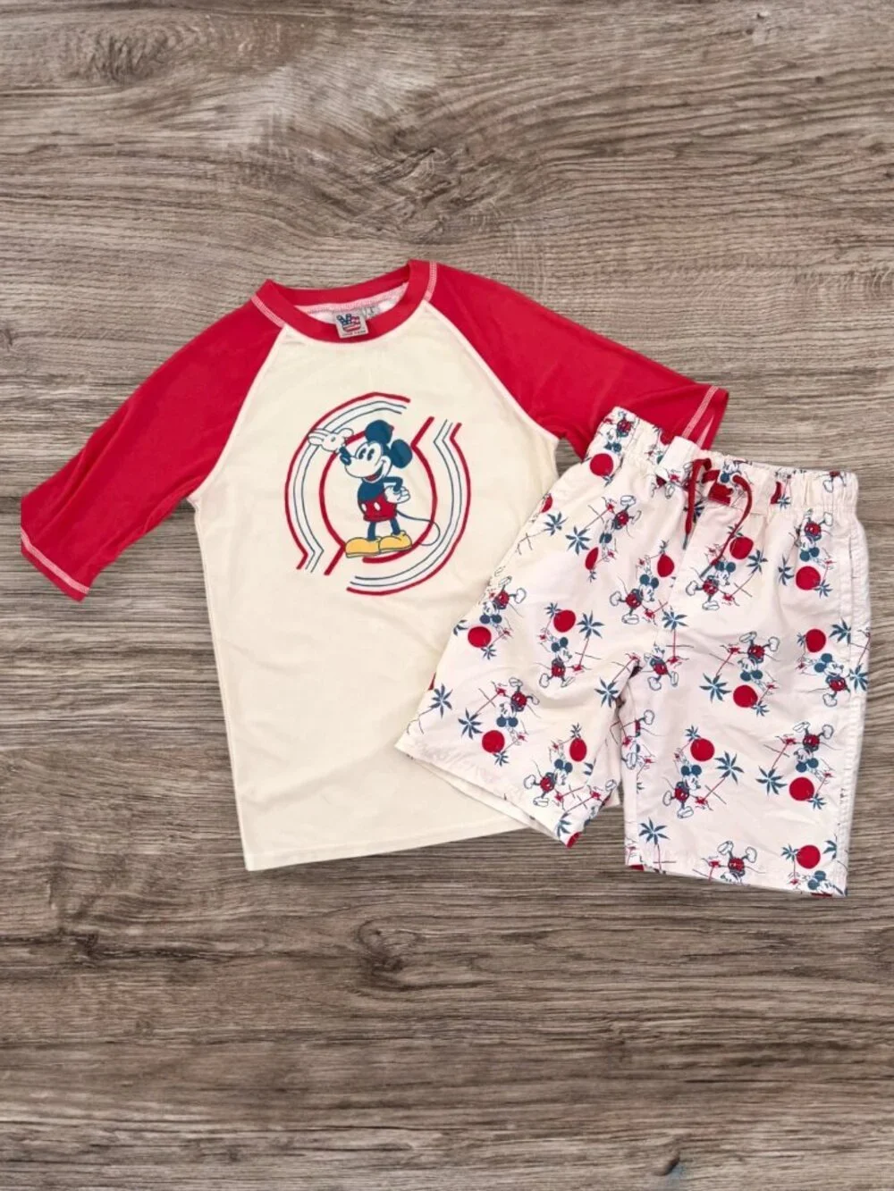 Junk Food Disney Mickey Mouse Rash Guard Swim Set Top Trunks Boys 8-10 M/L